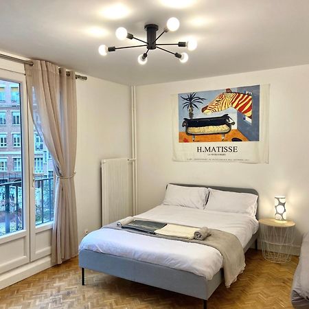 Paris: Agreable Chambre D'Un Grand Artiste Apartment Ngoại thất bức ảnh